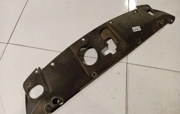 Honda FR-V Engine bonnet/hood lock trim molding 