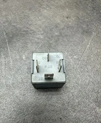 Seat Toledo II (1M) Other relay 141951253B 20240072