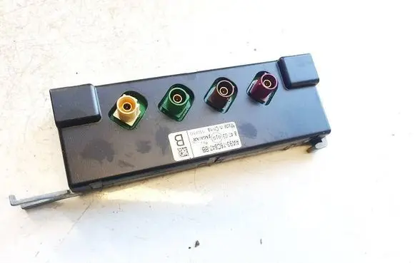 Antenna control unit