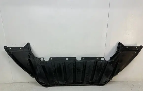 Ford Focus Front bumper skid plate/under tray BM51A8B384A BM51-A8B384-A