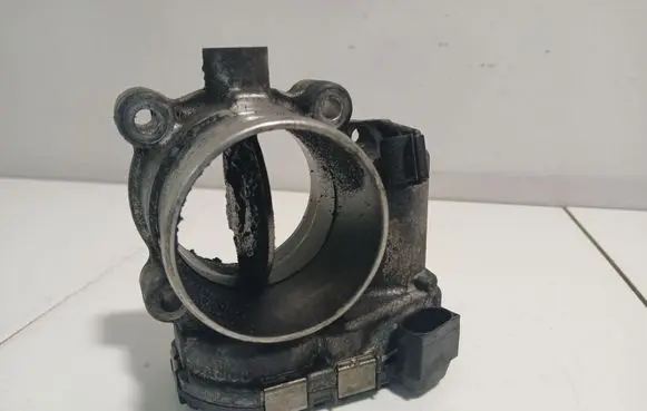 Volvo XC90 Throttle valve 31216665