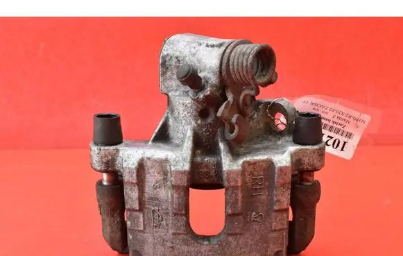 Rear brake caliper