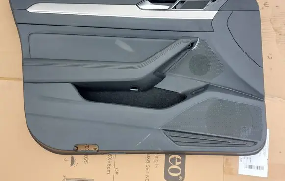 Volkswagen PASSAT B8 Front door card panel trim 3G1867011