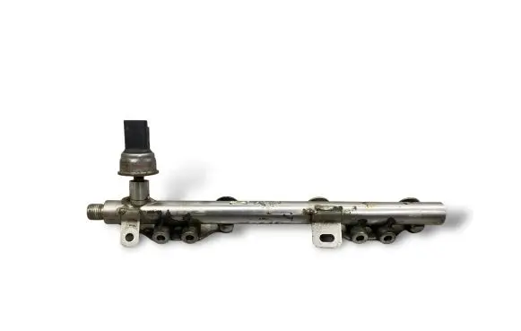 Nissan Qashqai Fuel main line pipe 175204385R