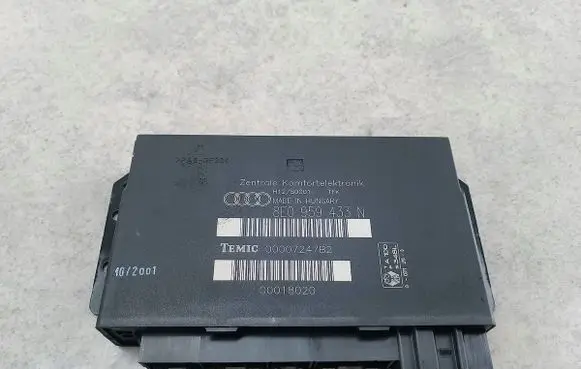 Audi A4 S4 B6 8E 8H Comfort/convenience module