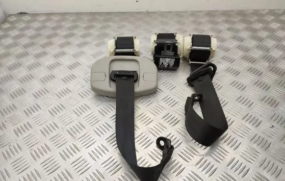Skoda Roomster (5J) Rear seatbelt 5J7857447A 5J7857807A