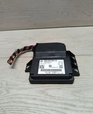 Volkswagen Sharan Hand brake control module 3AA907801H 11918689 18491001A