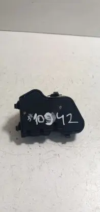 Mercedes-Benz C W203 Seat control switch A2108213851 2108213851
