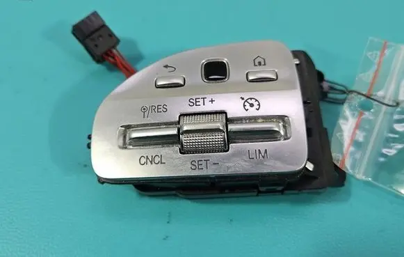 Mercedes-Benz CLA C118 X118 Multifunctional control switch/knob A0999050504 IMPRK1529629
