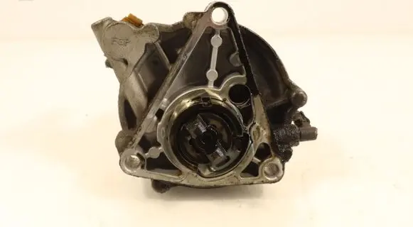 Opel Zafira B Vacuum pump 05T287