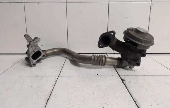 Honda Civic EGR valve