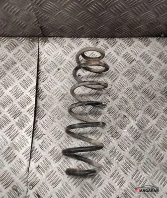 Volkswagen Golf IV Rear coil spring