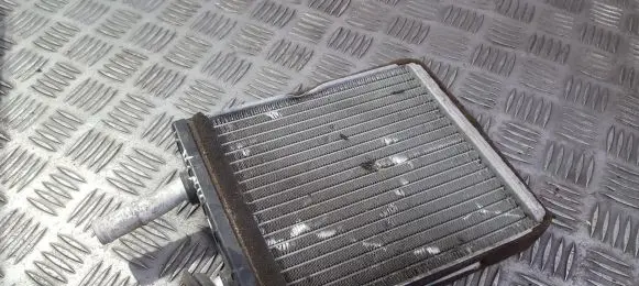 Hyundai Elantra Heater blower radiator