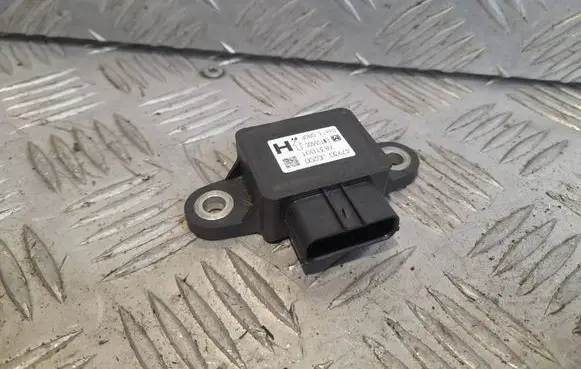 Nissan X-Trail T31 ESP acceleration yaw rate sensor 47930JG200 7831001