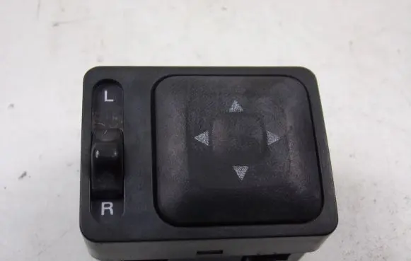 KIA Sportage Wing mirror switch