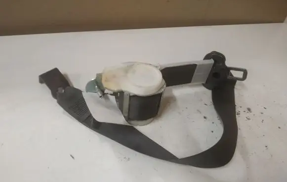 Opel Vectra C Front seatbelt