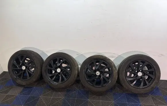 Toyota Auris E180 R16 alloy rim 