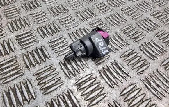 Audi A4 S4 B8 8K Brake pedal sensor switch 4f0945459b