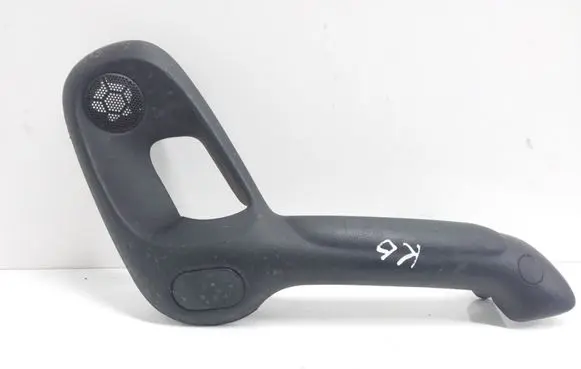 Opel Vectra B Rear door handle trim 90503251