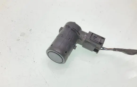 BMW 7 E65 E66 Parking PDC sensor 6989136