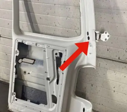 Volkswagen Transporter - Caravelle T5 Loading door upper hinge 7H0827151