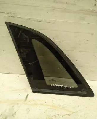KIA Sorento Rear side window
