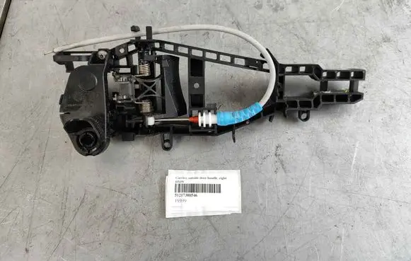 BMW 3 GT F34 Front door exterior handle/bracket 51217380546 7380546