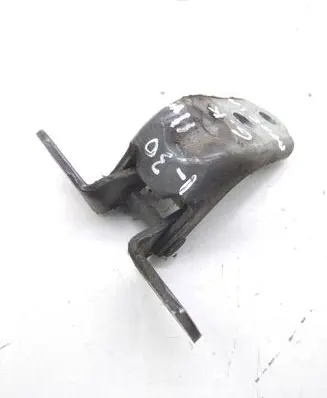 Hyundai i30 Rear door lower hinge
