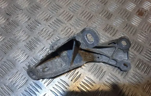 Audi A8 S8 D4 4H Gearbox mounting bracket 4H0399114