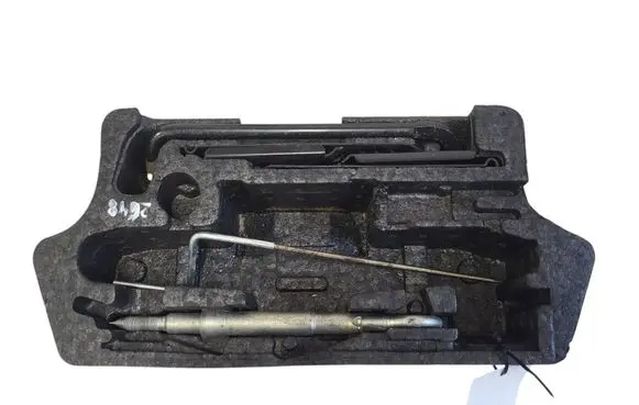 Citroen C4 Grand Picasso Tool set 9661079280
