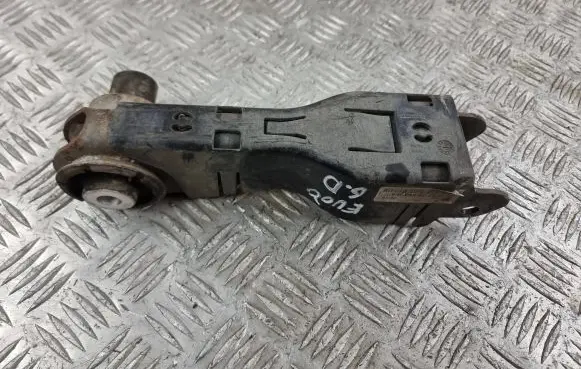 Land Rover Evoque II Rear control arm JK835K898BA