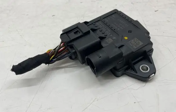 Mercedes-Benz CLA C118 X118 Glow plug pre-heat relay A6549009900