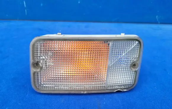 Nissan 240ZX, 280ZX, 300ZX Front indicator light 3312