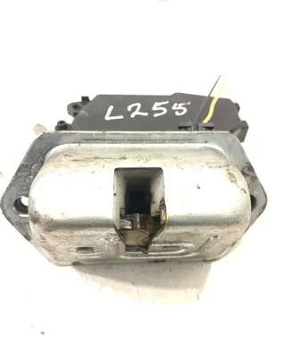 Subaru Forester SG Tailgate/trunk/boot lock/catch/latch