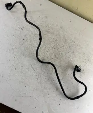 Nissan Micra Fuel line pipe