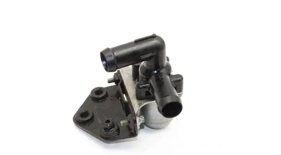 BMW iX3 G08 Coolant heater control valve 8689695