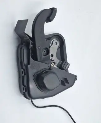 Mercedes-Benz C W203 Handbrake/parking brake lever assembly A2036890308