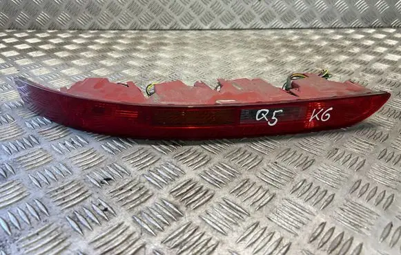 Audi Q5 SQ5 8R Rear bumper light 