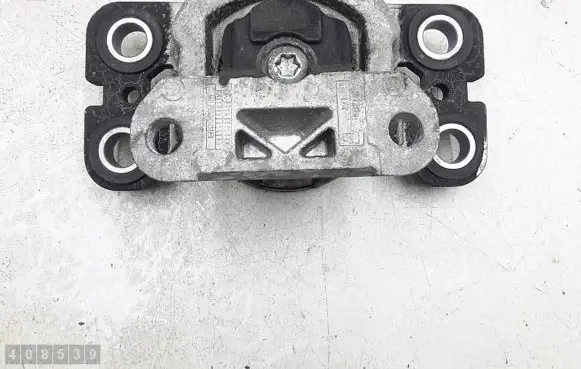 Volvo S80 Engine mount bracket 6g927m121nf