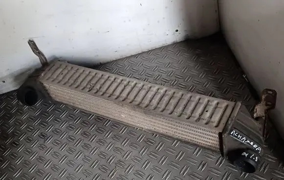 Seat Alhambra (Mk1) Intercooler radiator 7M3145805
