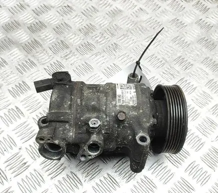 Volkswagen PASSAT B8 Air conditioning (A/C) compressor (pump) 5Q0820803E