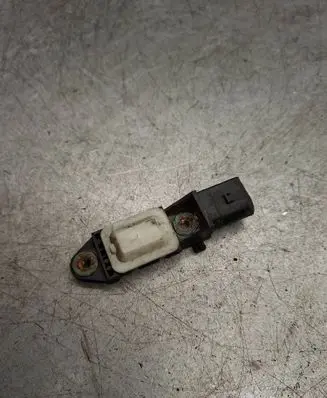 Mercedes-Benz E W211 Airbag deployment crash/impact sensor 0028201326