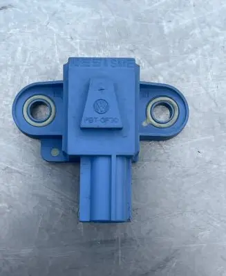 Seat Leon (1P) Airbag deployment crash/impact sensor 1K0955557A