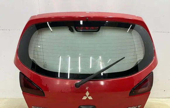 Mitsubishi Colt Tailgate/trunk/boot lid
