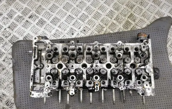 Opel Zafira C Engine head 74838