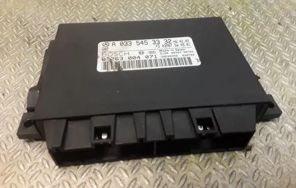 Mercedes-Benz S W220 Parking PDC control unit/module 0335453332 A0335453332