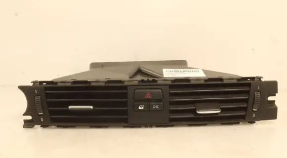 BMW 3 E90 E91 Dashboard air vent grill cover trim 9130458