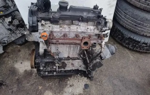Peugeot 207 Engine