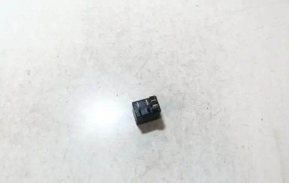 Volvo S80 Other relay 9441161 99w34