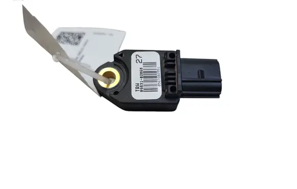 Toyota Auris 150 Airbag deployment crash/impact sensor 8983102060